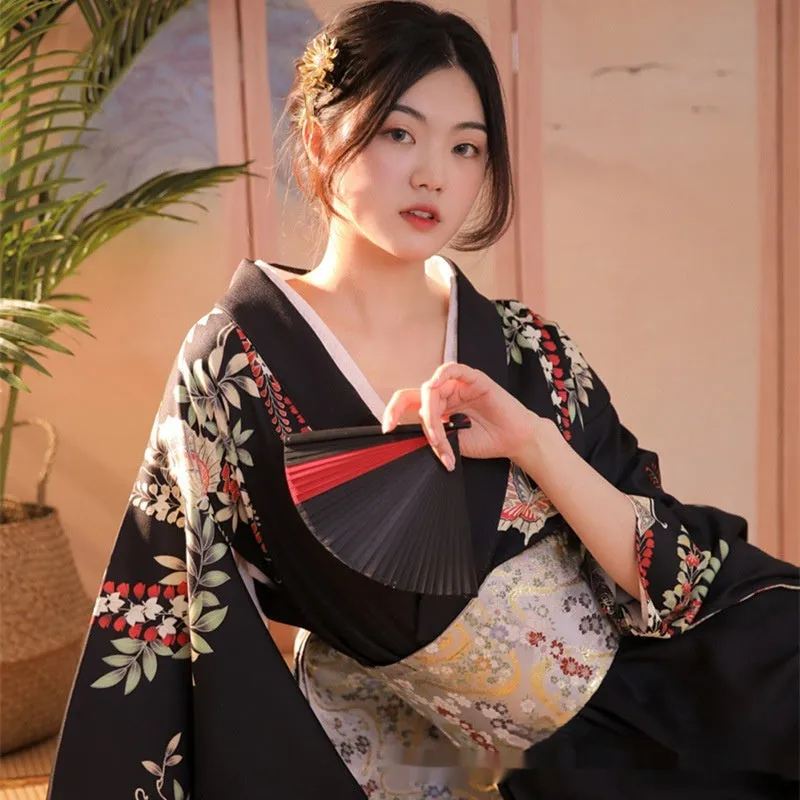 Elegant Black Floral Kimono Robe - Traditional Japanese Women's Attire