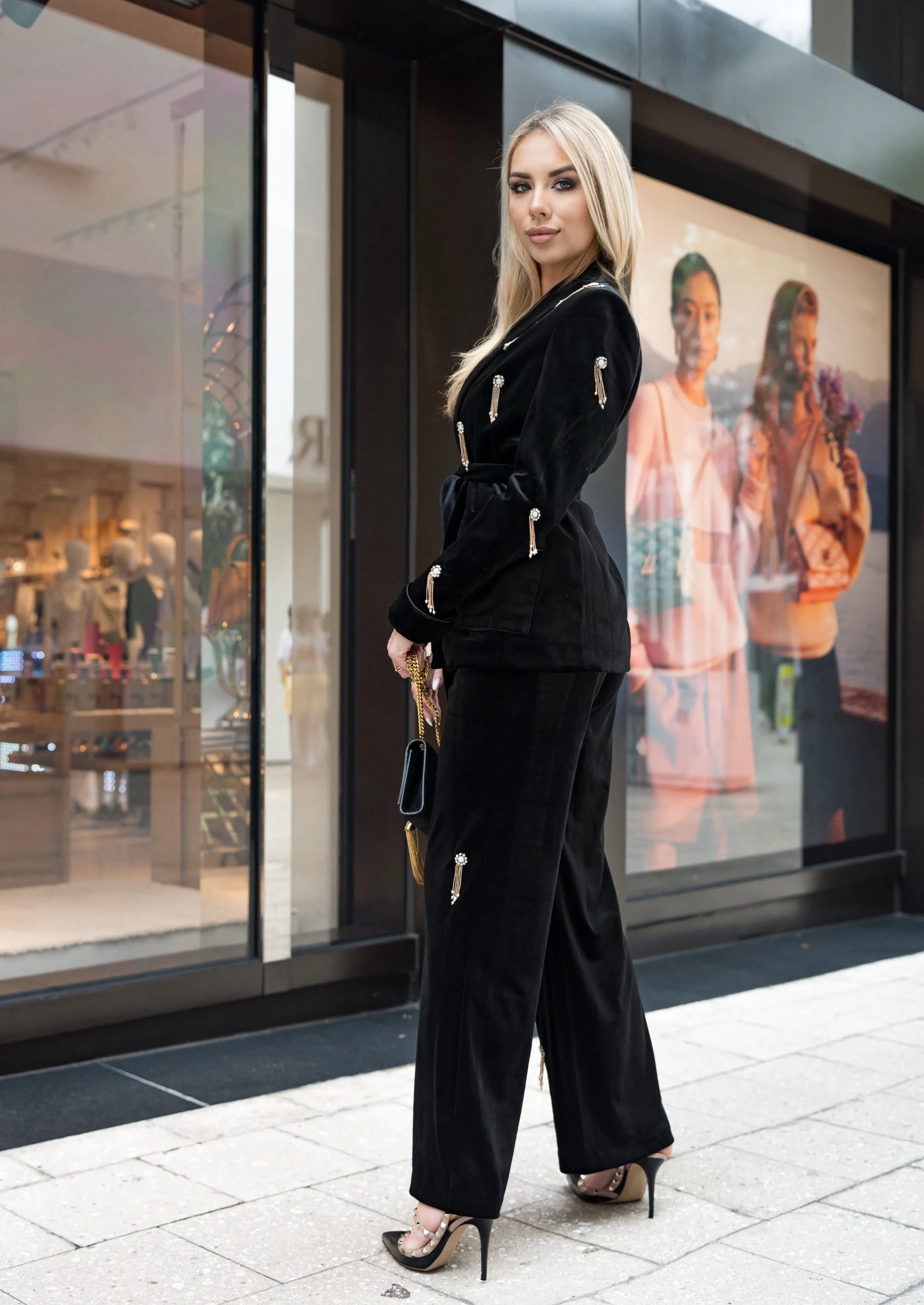 Embellished Crystals Velvet Blazer & Pants Suit Set