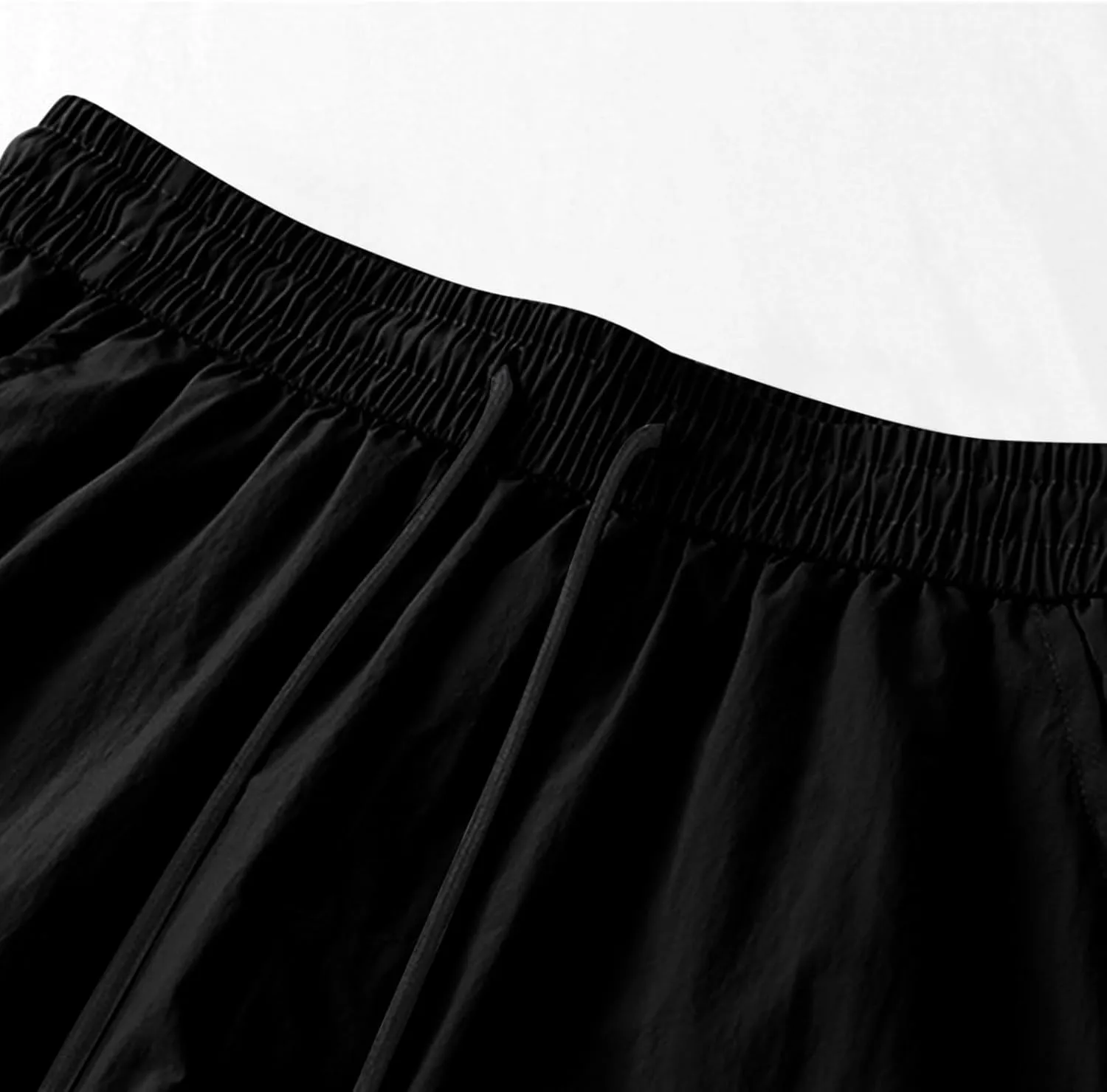 Men's Summer Lightweight Baggy Athletic Shorts, Quick Dry Breathable Outdoor Running Workout Shorts with Pockets