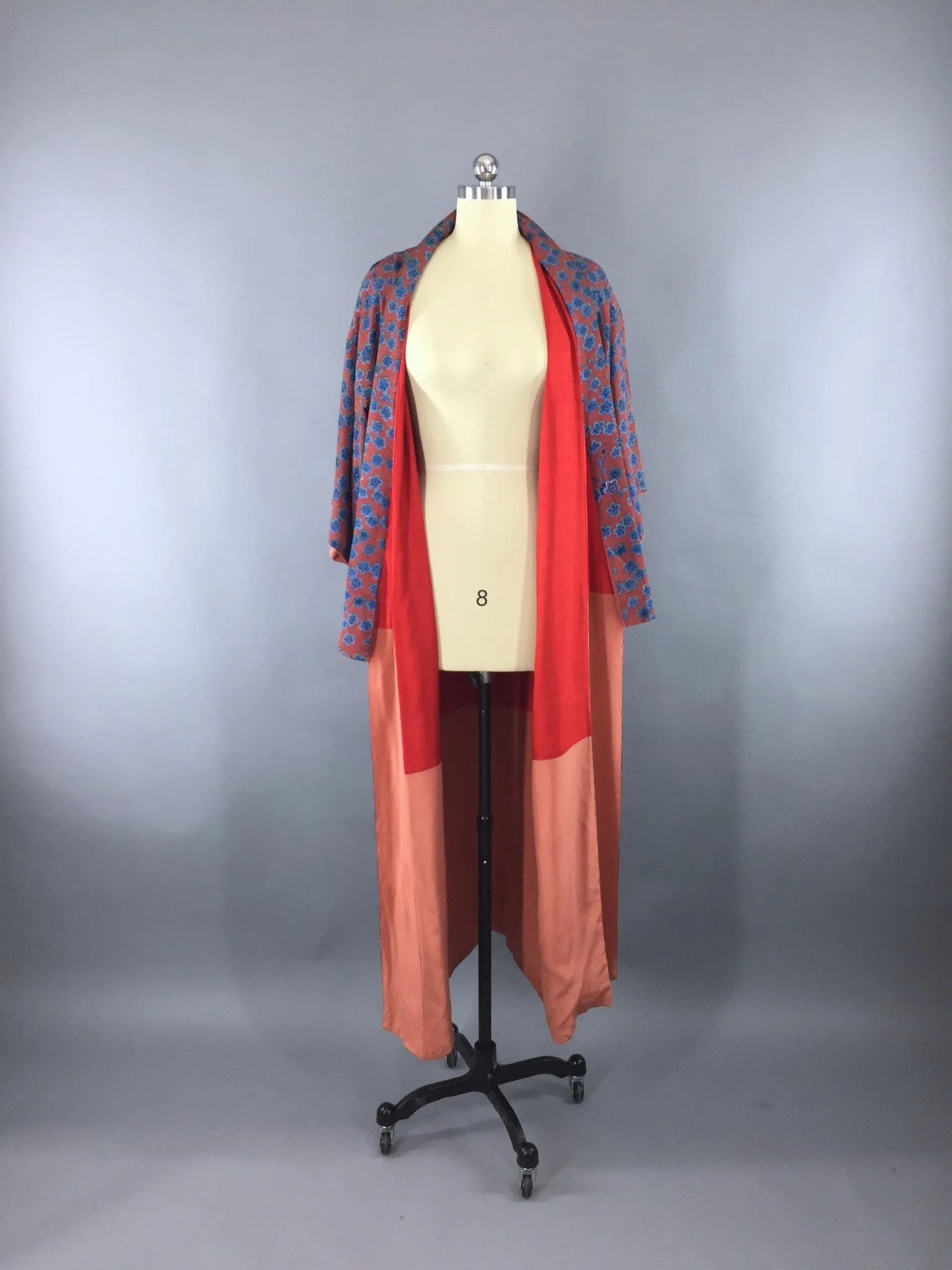 Vintage 1940s Vintage Silk Kimono Robe / Brown & Blue Floral Print