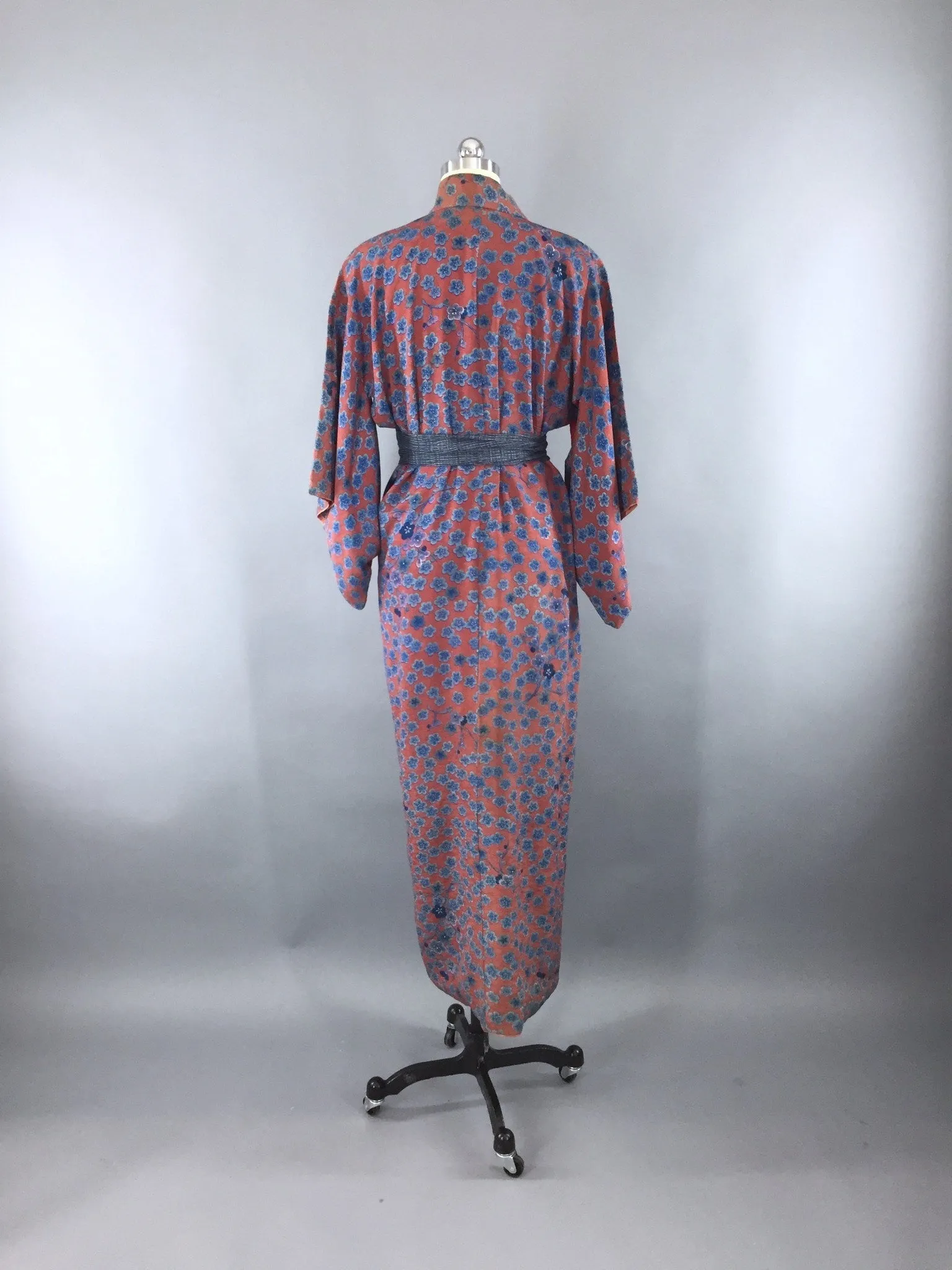 Vintage 1940s Vintage Silk Kimono Robe / Brown & Blue Floral Print