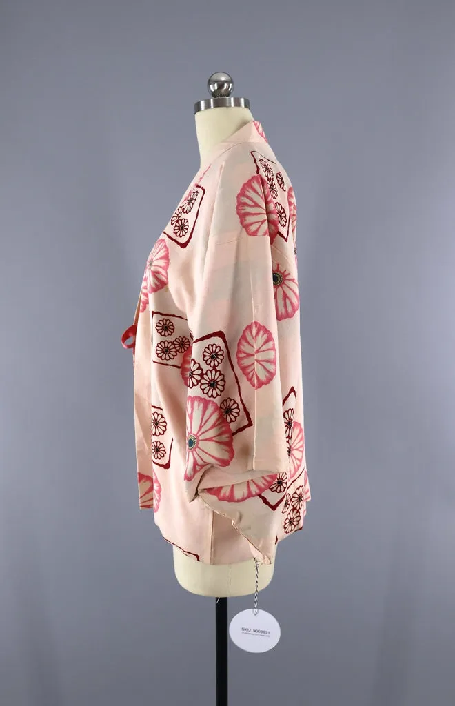 Vintage Kimono Cardigan / Pale Pastel Pink Mod Floral Print
